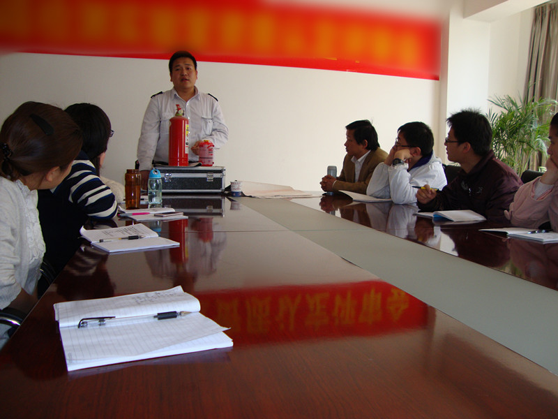 安徽海峰分析測試科技有限公司消防培訓課順利完成